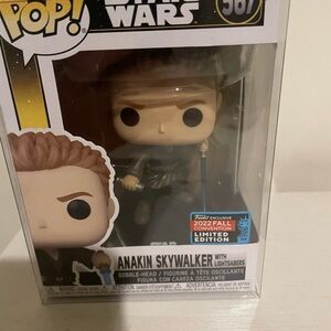 Funko Anakin Skywalker with Blue Lightsaber